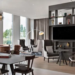 Stellaris Apartahotel